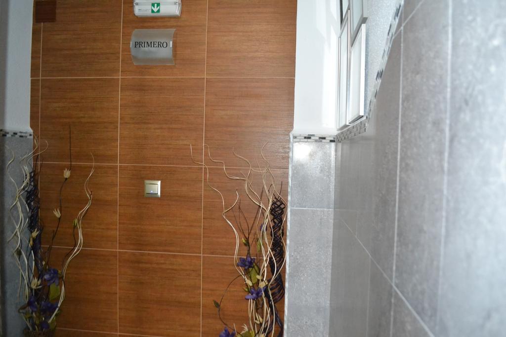 Hostal La Pilarica Патерна Экстерьер фото