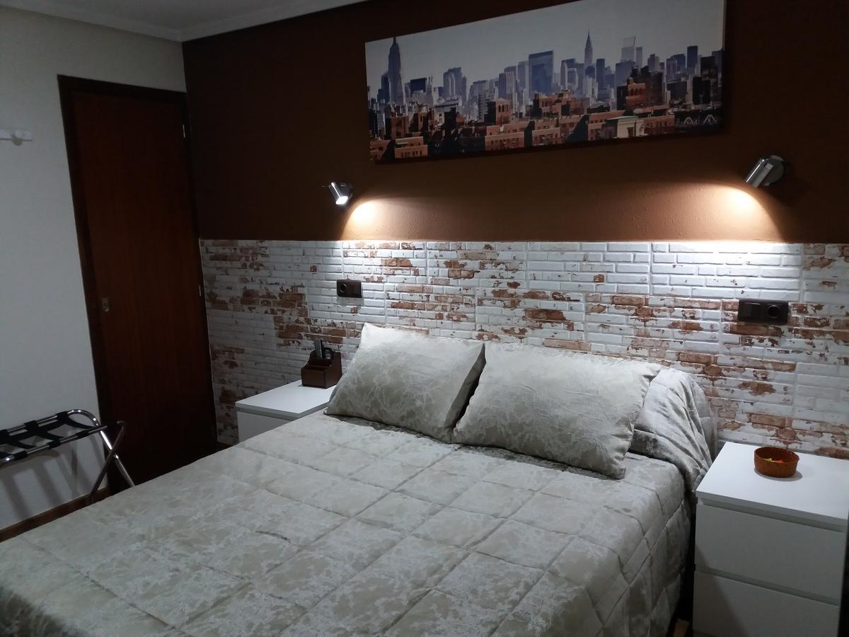 Hostal La Pilarica Патерна Экстерьер фото
