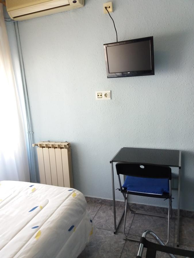 Hostal La Pilarica Патерна Экстерьер фото